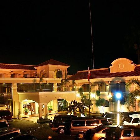 Hotel Del Rio Iloilo City Eksteriør billede